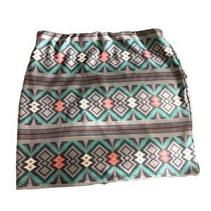 Mini skirt size large xhilaration like new